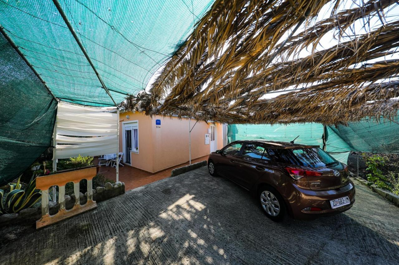 Apartments With A Parking Space Brbinj, Dugi Otok - 8160 Exterior photo