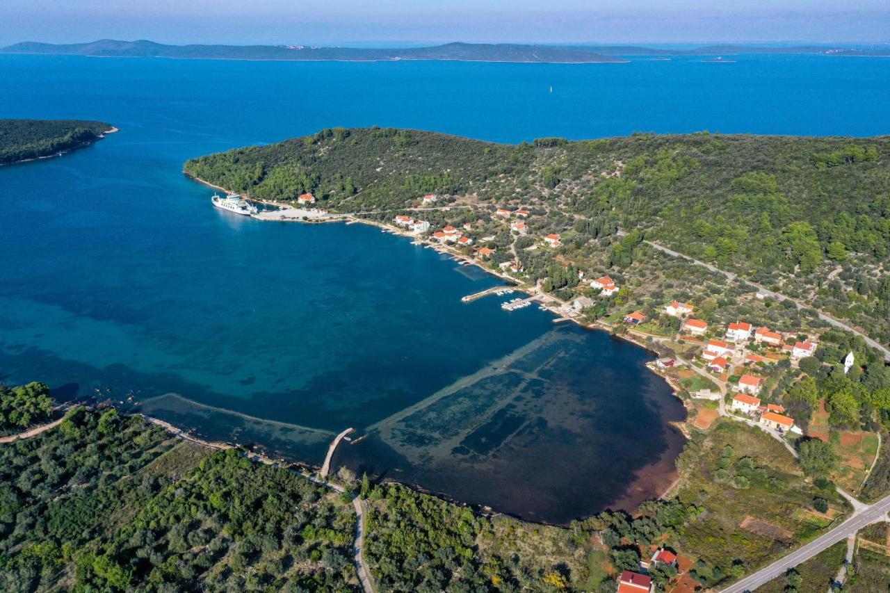 Apartments With A Parking Space Brbinj, Dugi Otok - 8160 Exterior photo