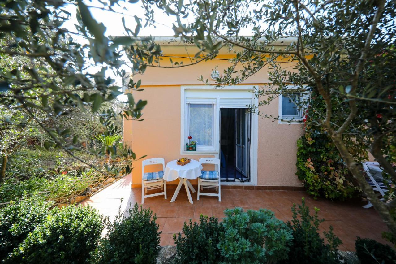 Apartments With A Parking Space Brbinj, Dugi Otok - 8160 Exterior photo