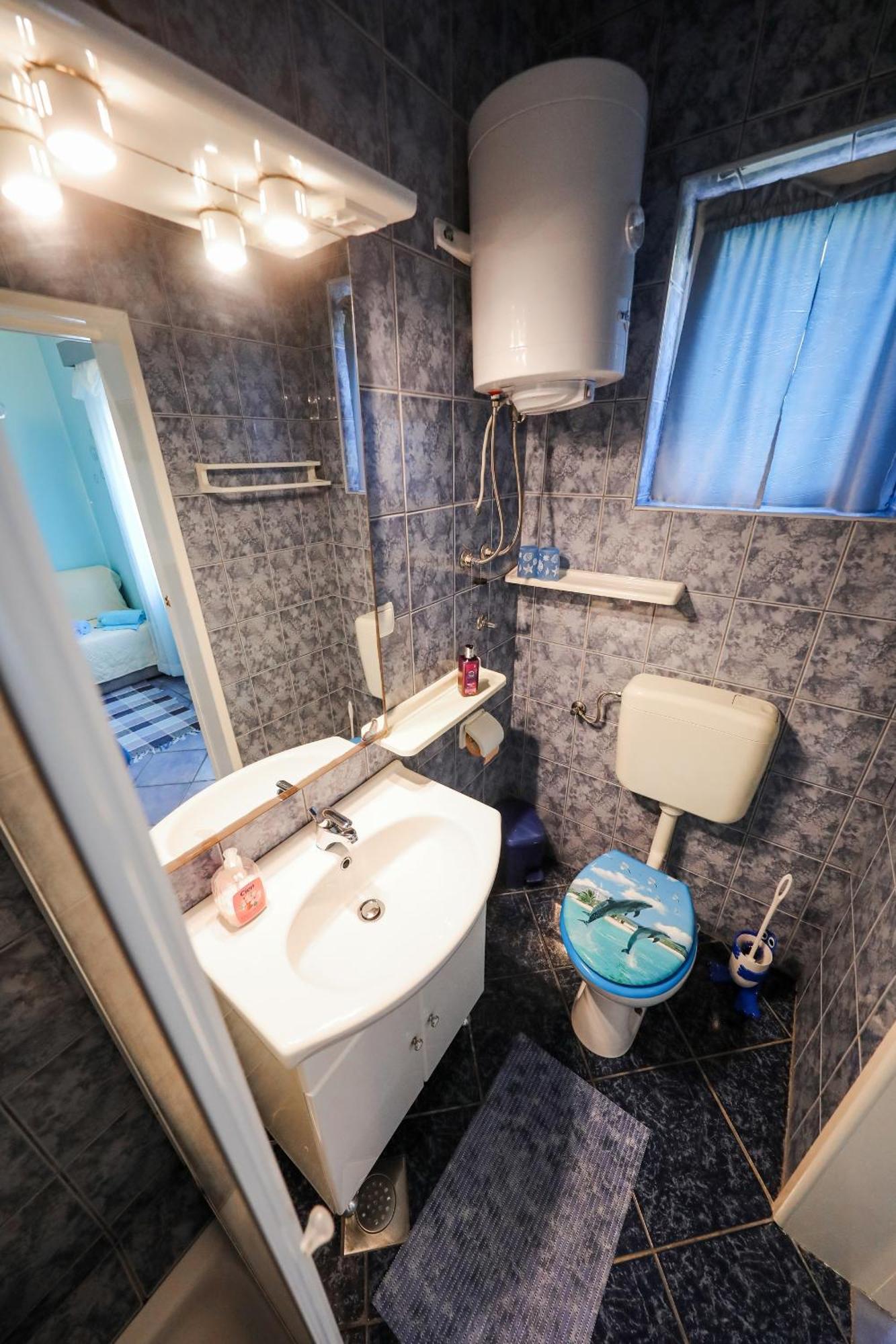 Apartments With A Parking Space Brbinj, Dugi Otok - 8160 Room photo